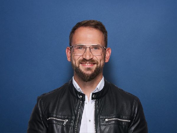 VGH Versicherungen: Timm Fritzowsky - Hauptvertret …