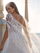 Vollkommen.Braut. - The Curvy Bridal Boutique / Plus Size Brautmode Hamburg - Vollkommen.Braut. - The Curvy Bridal Boutique / Plus Size Brautmode Hamburg