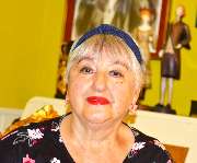 Wahrsagerin Esmeralda Maca - GALLERY