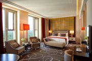 Junior Suite - Waldorf Astoria Berlin, Berlin