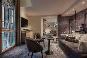 Wasserturm Hotel Cologne, Curio Collection by Hilton - Bar Botanik - 360-Grad Dachterrasse