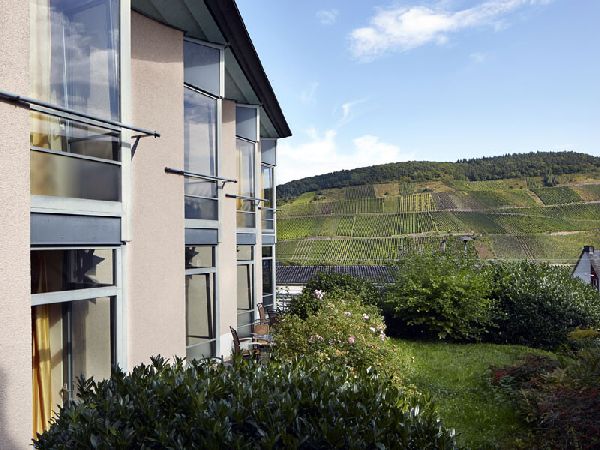 Weinberghotel Nalbach - 2