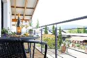 Weingut Karl Wegner - GALLERY
