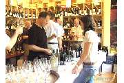 Weinhandlung K & M Gutsweine - GALLERY