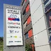 Werbetechnik Hennicken GmbH Aachen - Leitsysteme & Wegweiser