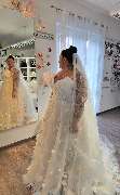 White & Curvy GmbH - GALLERY