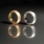 Wilhelm Tentrup Schmuck - Trauringe 1000 Feingold und 950 Platin