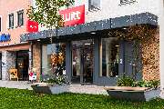 Witt Neumarkt - Außenansicht seitlich