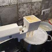 Wolfgang Girrbach Spätzlemaschinen - GALLERY