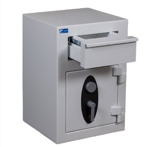 Wolfgang Gümbel Tresorbau e.K. - Einwurftresor Dep …