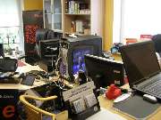 Wolfs Computer, PC-Laden - 4