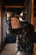 WoodCutter Hamburg - Axt werfen und Bier trinken - WoodCutter Hamburg - Axt werfen und Bier trinken