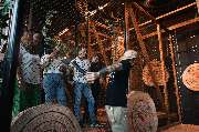 WoodCutter Hamburg - Axt werfen und Bier trinken - WoodCutter Hamburg - Axt werfen und Bier trinken