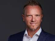 Wüstenrot Bausparkasse: Thomas Peteranderl - GALLERY