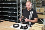 WUNDERKIND-Custom | Eine Marke der ABM Fahrzeugtechnik GmbH - Manufaktur Mitarbeiter von WUNDERKIND-Custom