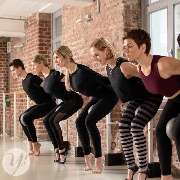 Youpila Studios - Hamburg Eppendorf - Youpila Studios - Hamburg Speicherstadt, Barre Workout, Pilates & moderne Rückbildung, Feminine Fitness, Cornelia Dingendorf