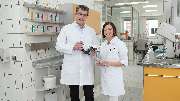 Zahnärzte Dr. Buchwald & Partner – Bremerhaven - Blick in das Dentallabor der Zahnärzte Dr. Buchwald & Partner Bremerhaven