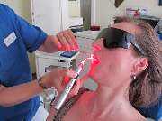 Zahnarzt Chrisoula Maroulidou - PACT Photodynamische Therapie