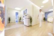 Zahnarzt Mannheim | Dr. Florian Neumayer - Zahnarzt Mannheim | Zahnmedizin & Implantologie | Dr. Neumayer | Eingangsbereich