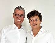 Zahnarzt und Kieferorthopäde Bonn – Rogler Zahnmedizin - ROGLER  Zahnarzt & Kieferorthopäde Bonn - Teamfoto Zahnärzte Guido Rogler & Dr. Luca Rogler