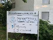 Zahnarztpraxis Elisabeth Detko-Kassem / Tätigkeitsschwerpunkt Implantologie - GALLERY