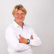 Zahnarztpraxis im Südviertel Essen - Dr. André Kruse - Zahnarztpraxis im Südviertel Essen - Dr. André Kruse Portrait