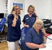 Zahnarztpraxis Larsen - Regina, silke, bärbel.jpg