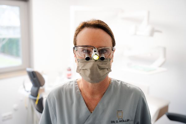 Zahnmedizin Niendorf - Dr. Dörte Möller - GALLERY